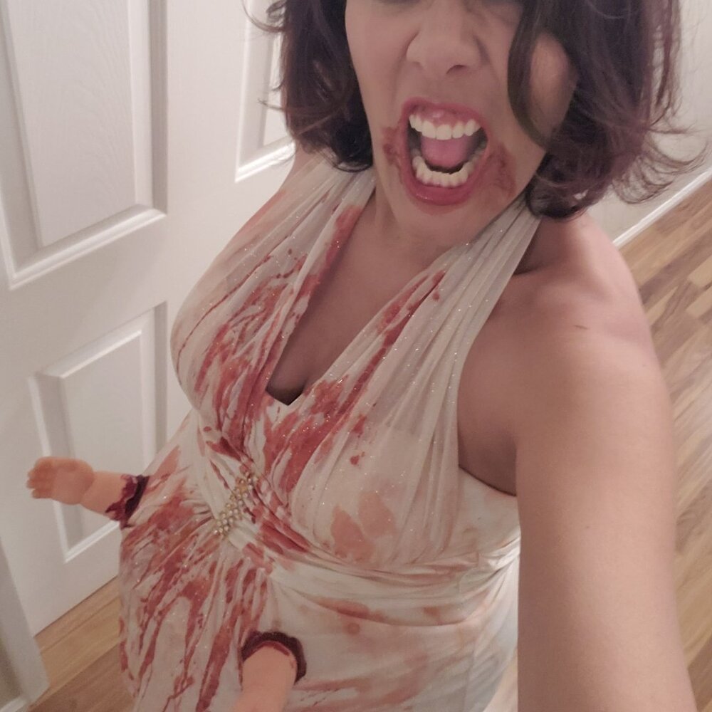 Zombie maternity halloween costume